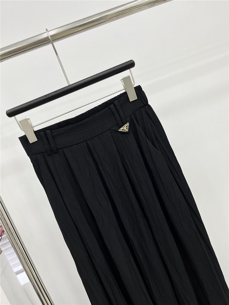 Pra*a inverted triangle pleated long skirt replica clothes