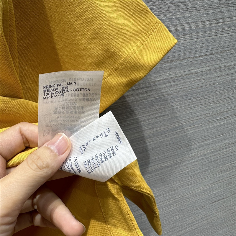 l0vis Vvtt0n lv yellow slit short t replica clothing sites