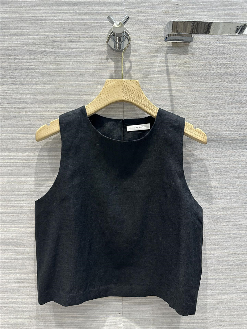 The R0w minimalist cotton and linen suit replica d&g clothing