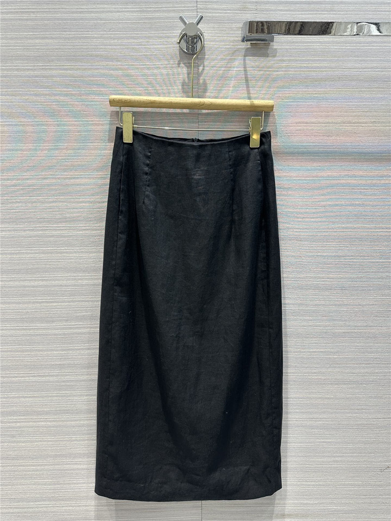 The R0w minimalist cotton and linen suit replica d&g clothing