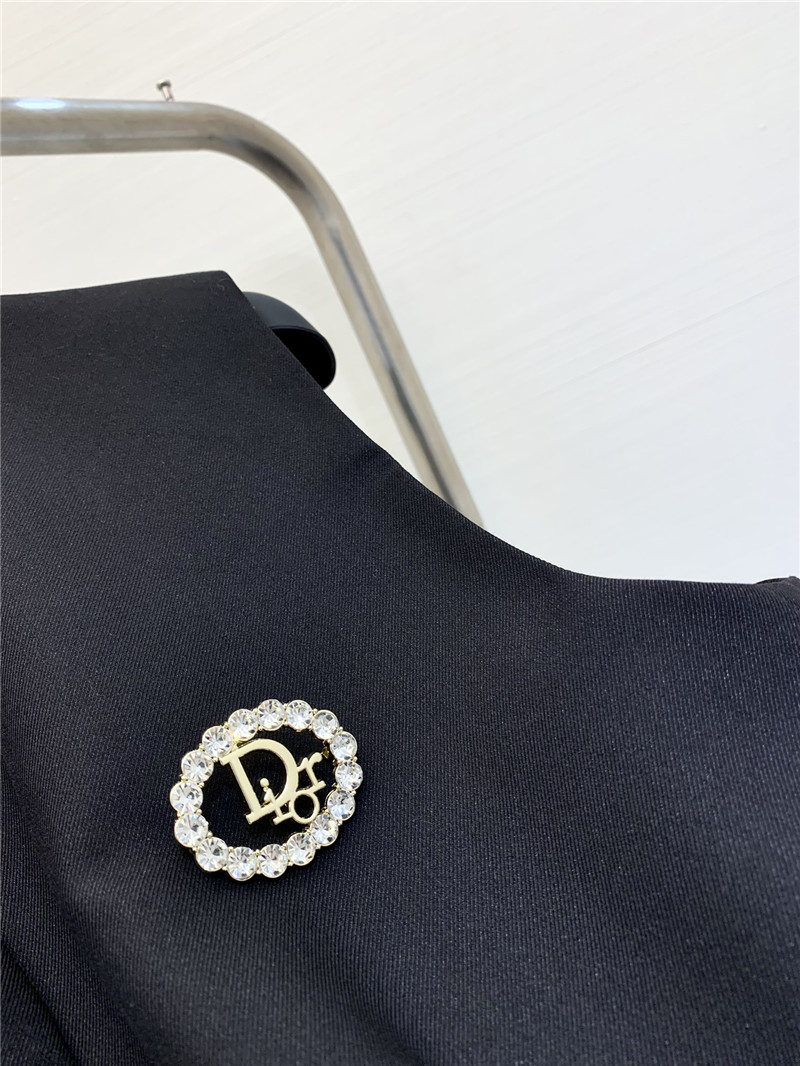 D10r single breasted silhouette vest replica d&g clothing