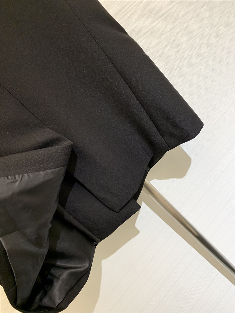 D10r single breasted silhouette vest replica d&g clothing