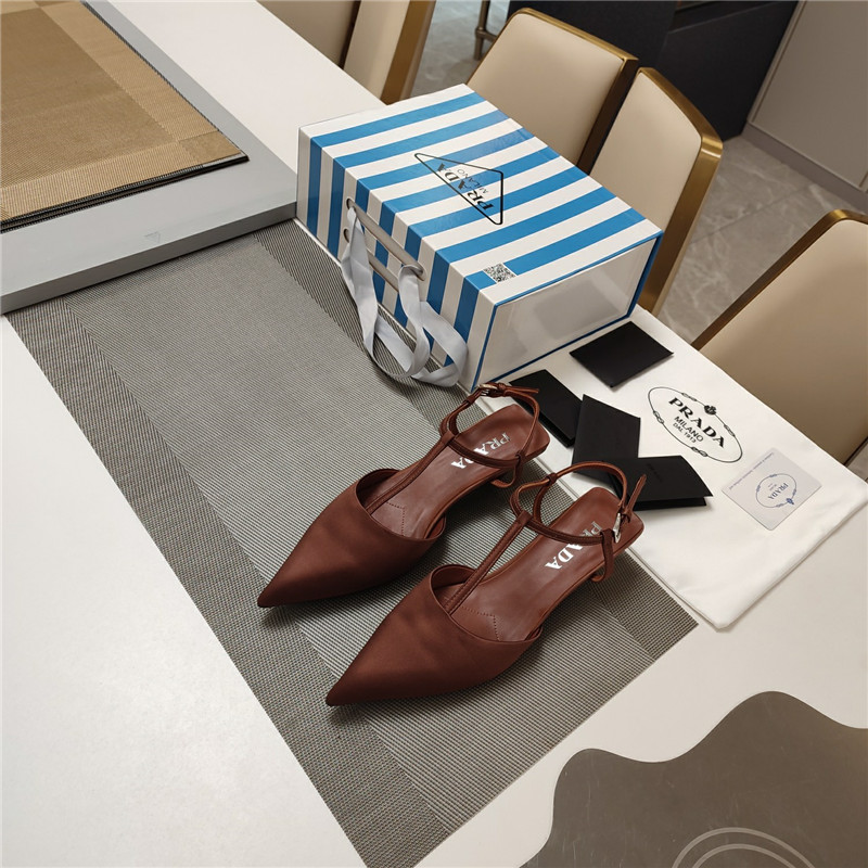 Pra*a leather slingback pumps in brown