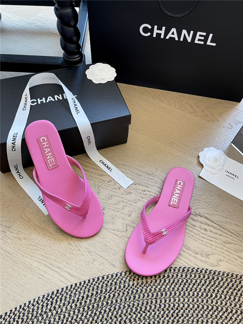 Chanel Flat Fuchsia Flip Flops