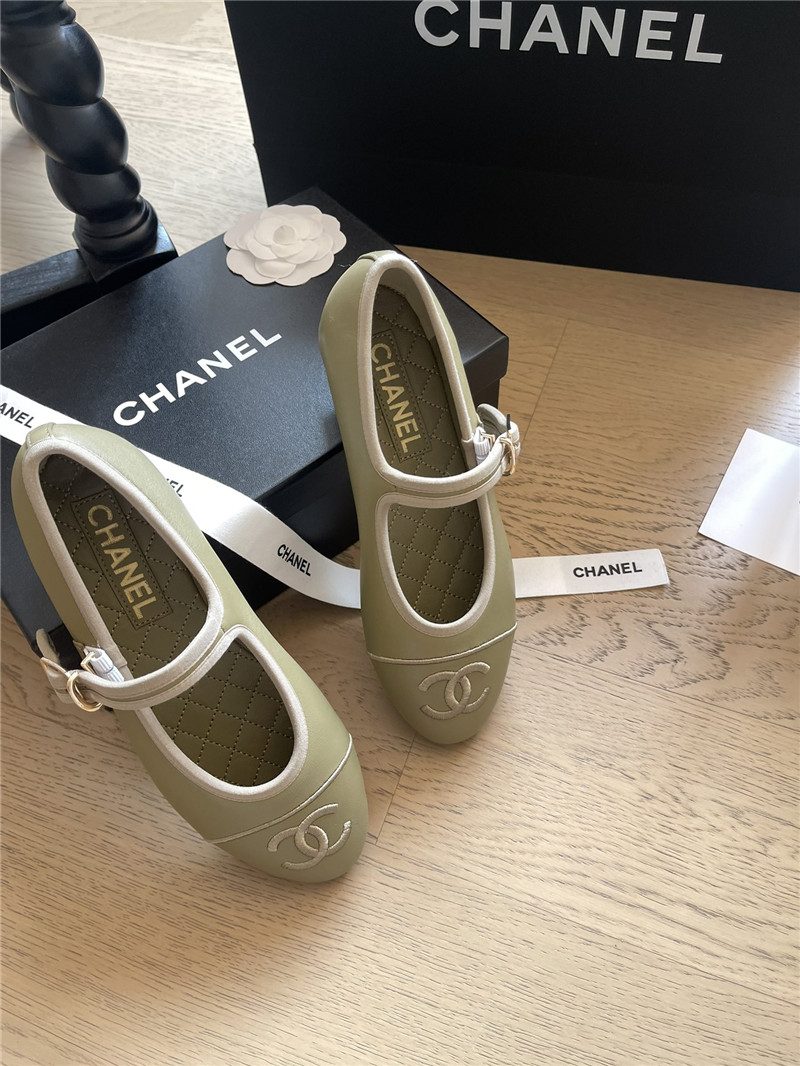 Chanel Mary Janes Green Leather Ballet Flats