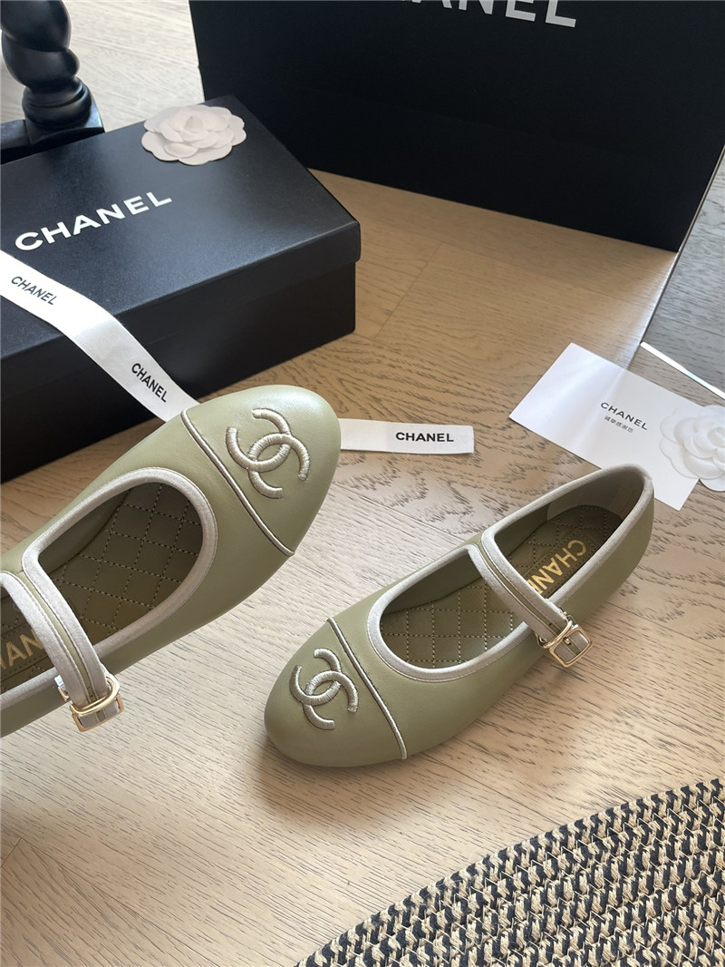 Chanel Mary Janes Green Leather Ballet Flats