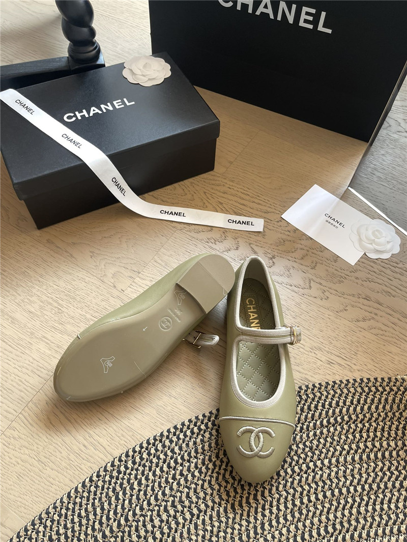 Chanel Mary Janes Green Leather Ballet Flats