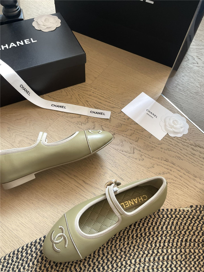 Chanel Mary Janes Green Leather Ballet Flats