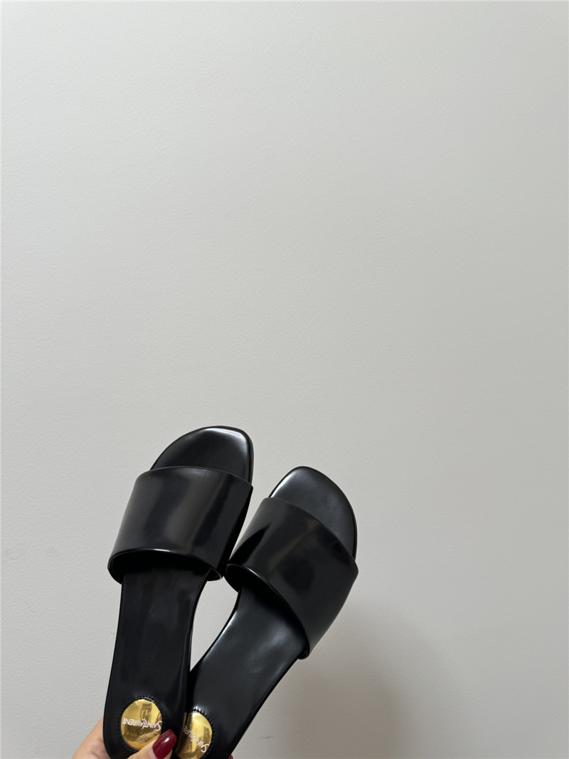 Sa1nt Lau*nt carlyle flat slide