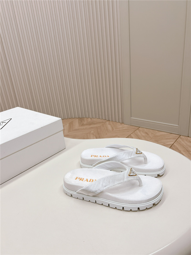 Pra*a velvet thong flip-flops white