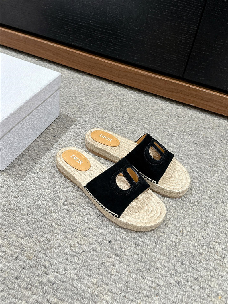 D10r cd suede espadrille slides black