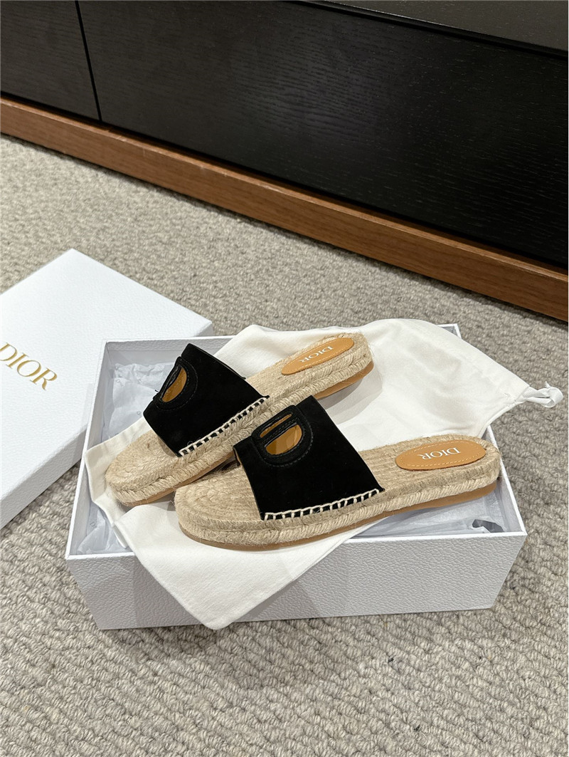 D10r cd suede espadrille slides black