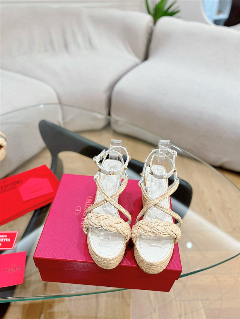 Valentino Garavani Rockstud White Raffia Leather Espadrille Wedges