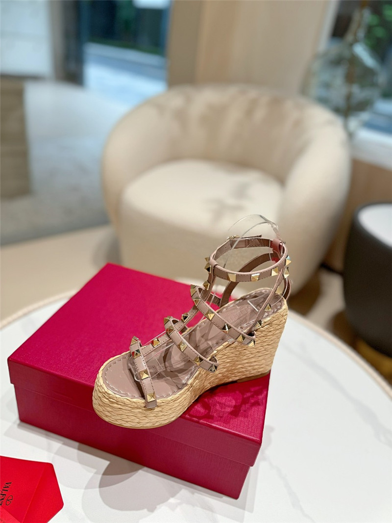 Valentino Garavani Rockstud Wedge Sandals Beige