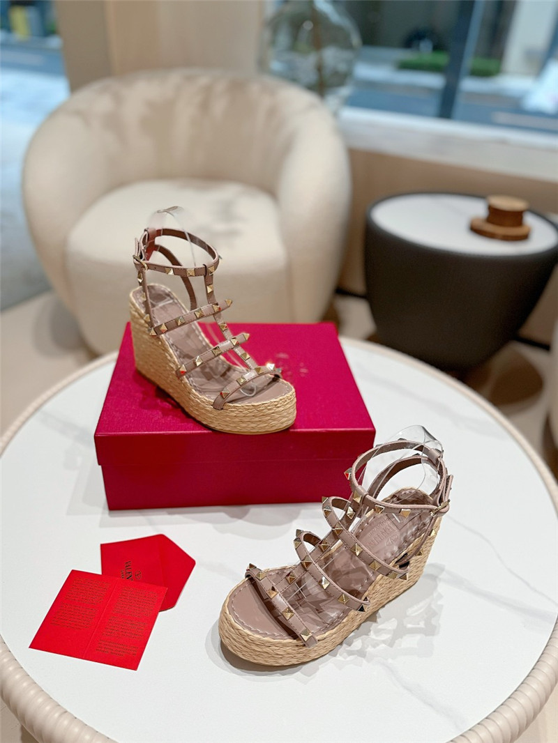 Valentino Garavani Rockstud Wedge Sandals Beige