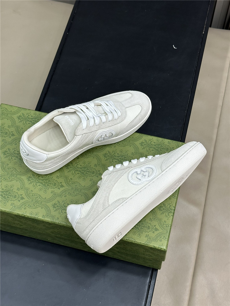 Gvc*1 gg logo lace-up white sneakers