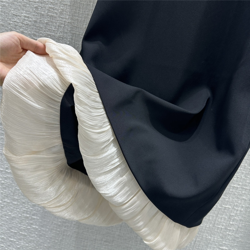 Va1e*ntin0 short sleeve dress replica designer clothes