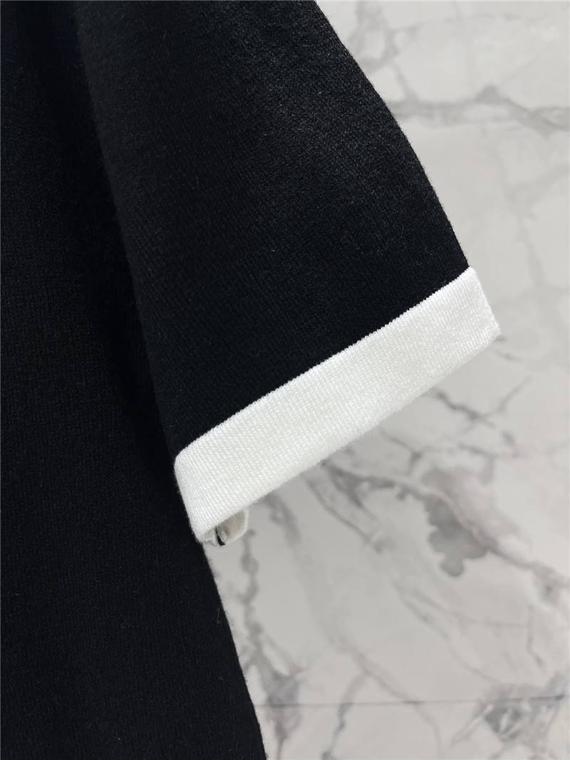 Ce1i*e logo short-sleeve knit top