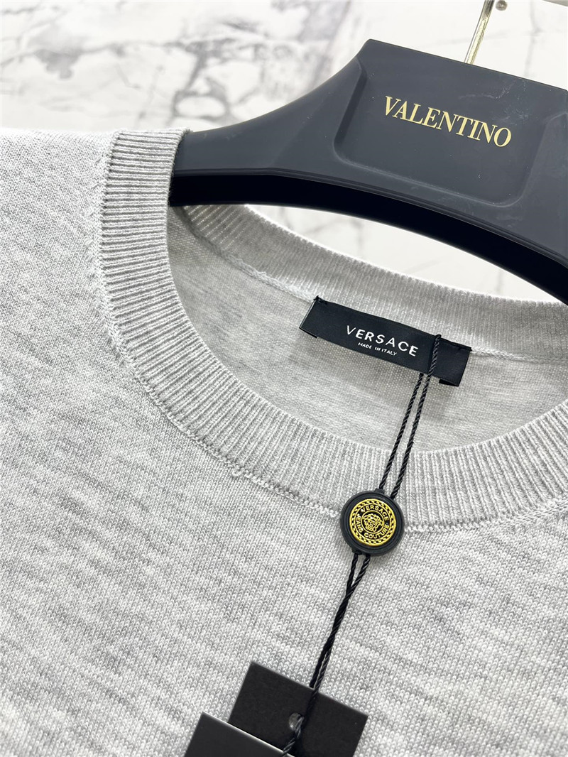 Versace Medusa Plaque Knitted Top grey