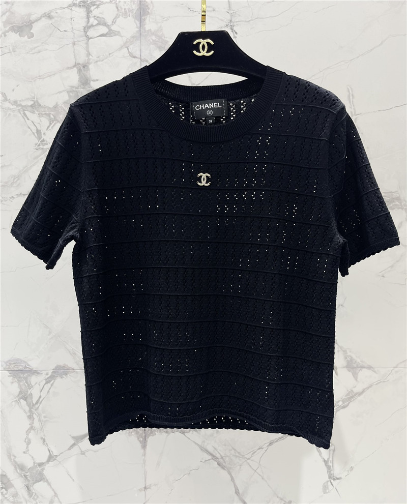 Ch**el logo hollow knitted t-shirt in black