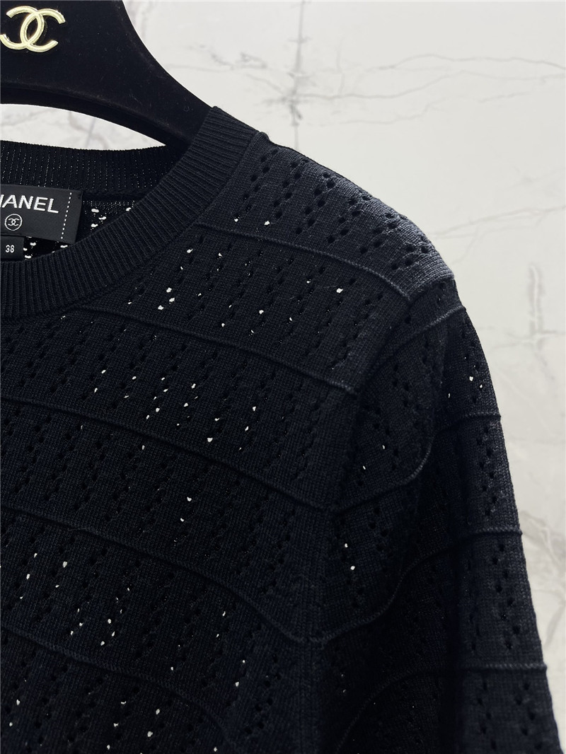 Ch**el logo hollow knitted t-shirt in black