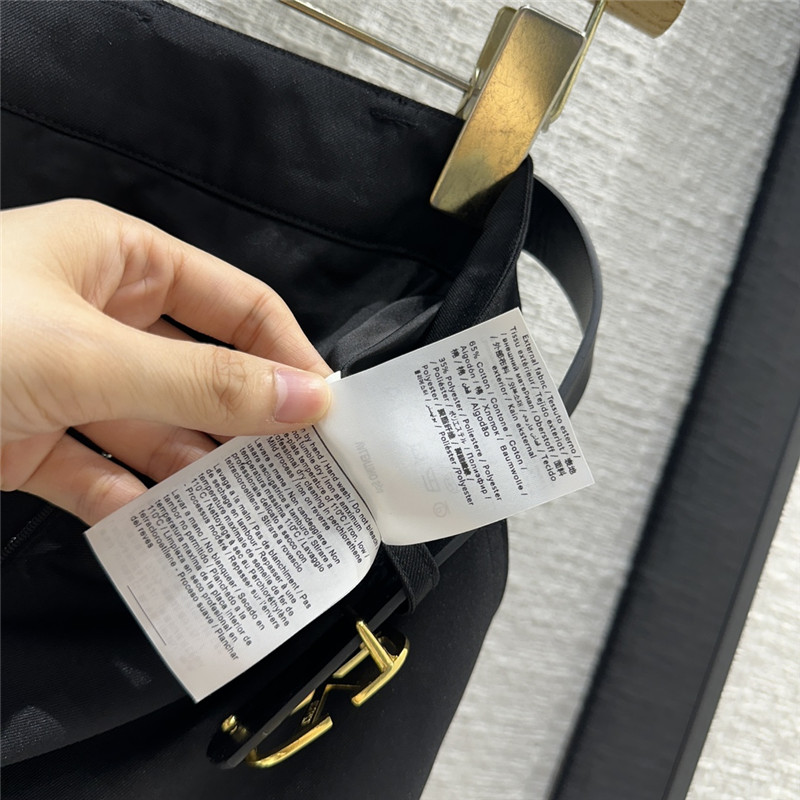 Va1e*ntin0 casual midi skirt replica d&g clothing