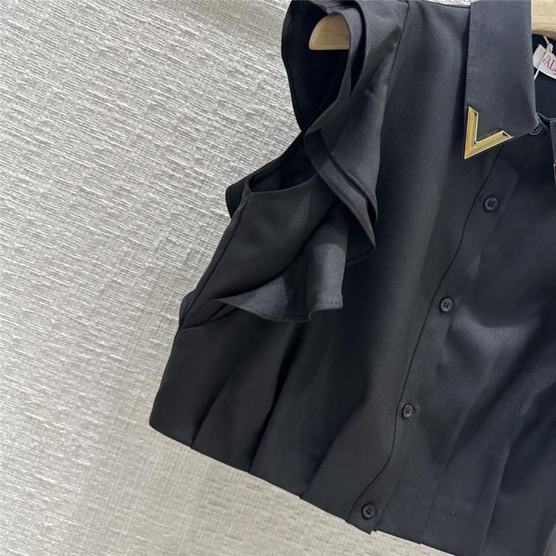 Va1e*ntin0 ruffled sleeveless short shirt replica clothes