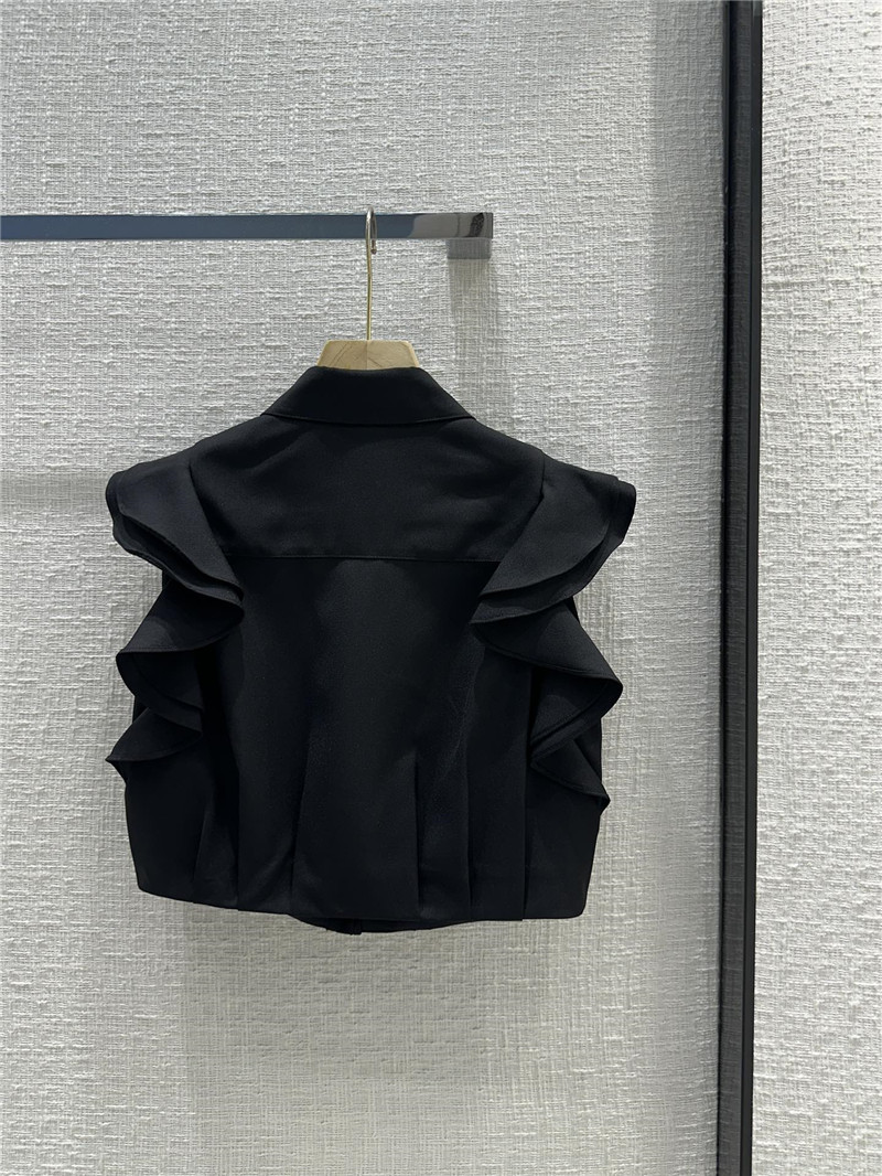 Va1e*ntin0 ruffled sleeveless short shirt replica clothes