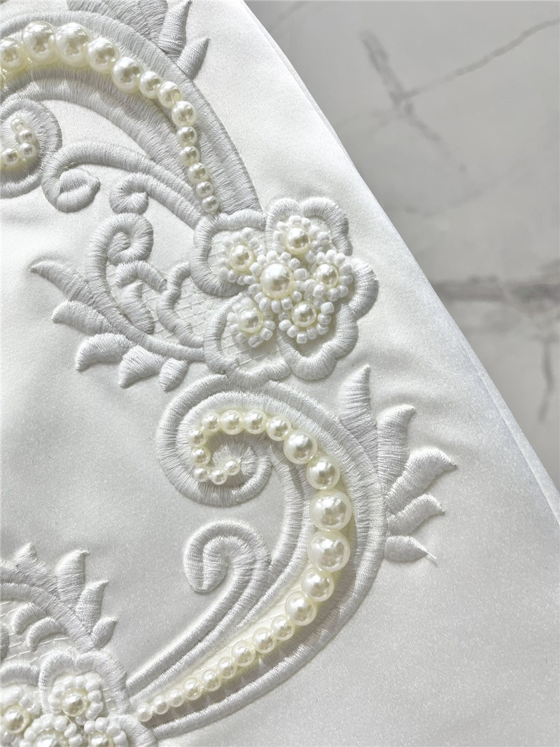 Y51 three-quarter shorts replica clothing