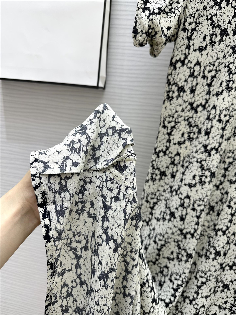 Ch**el puff sleeve dress cheap designer replica clothes