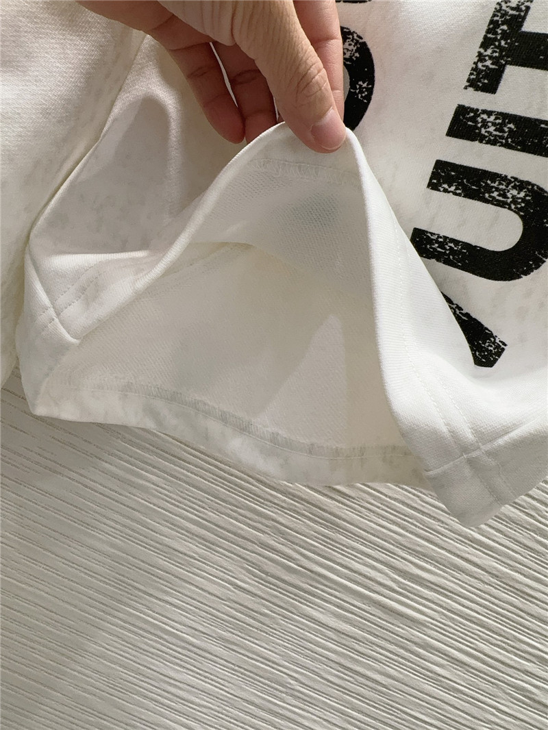 Louis Vuitton White Letter Print T-Shirt Sets
