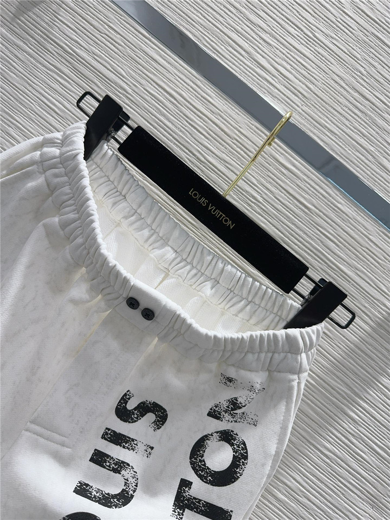Louis Vuitton White Letter Print T-Shirt Sets