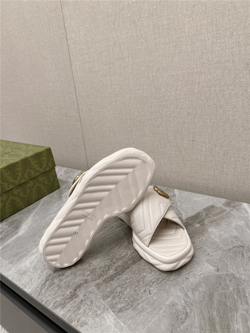 Gvc*1 marmont white slide sandals