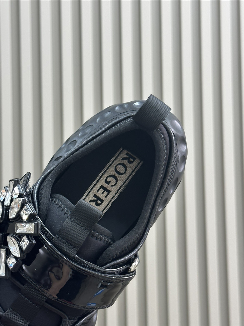 roger vivier D1am0nd buckle sneakers black