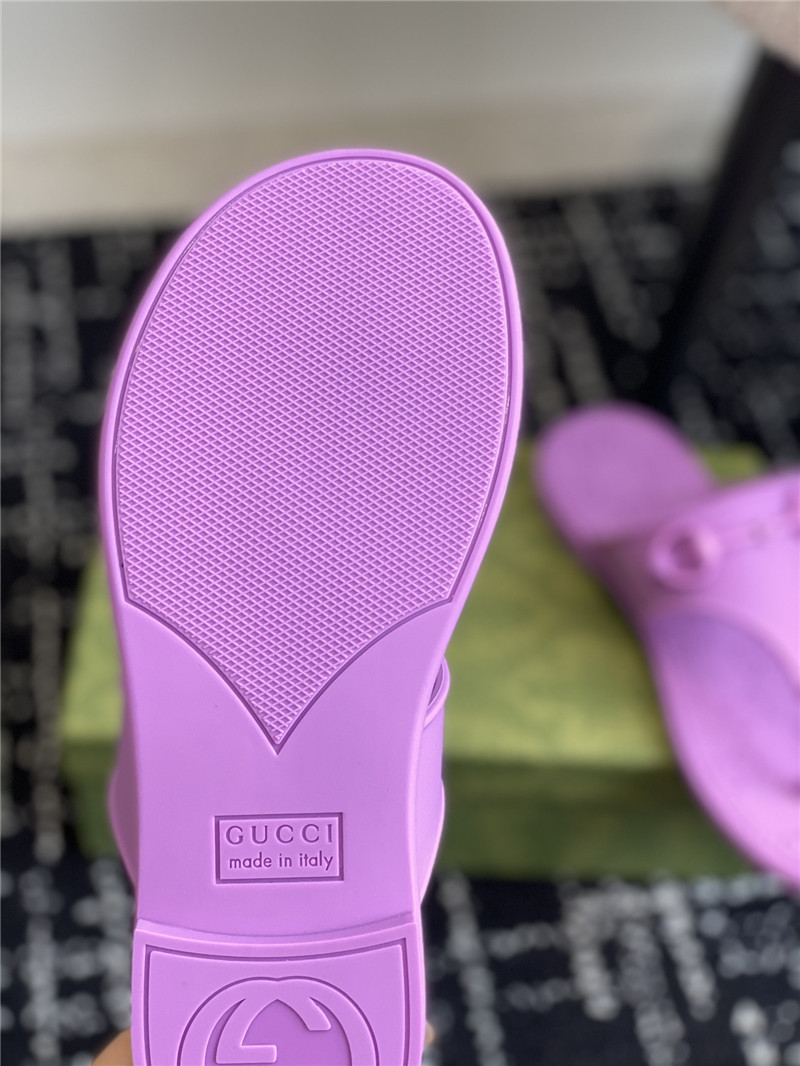 Gvc*1 horsebit thong sandals in purple