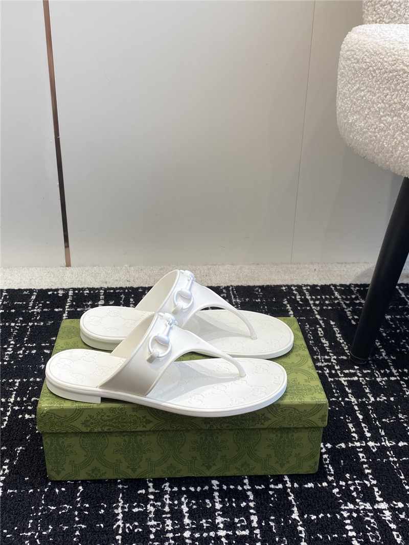 Gucci Horsebit Thong Sandals in White