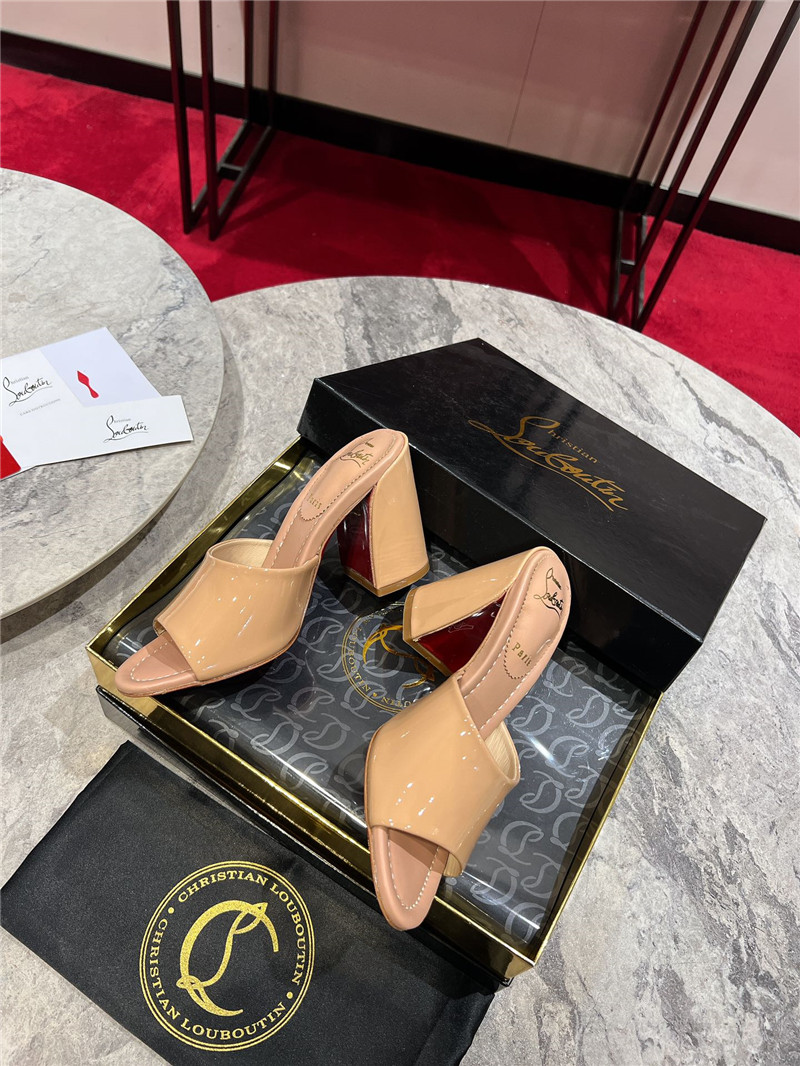 Chr1st1an louboutin beige square heel patent leather mules