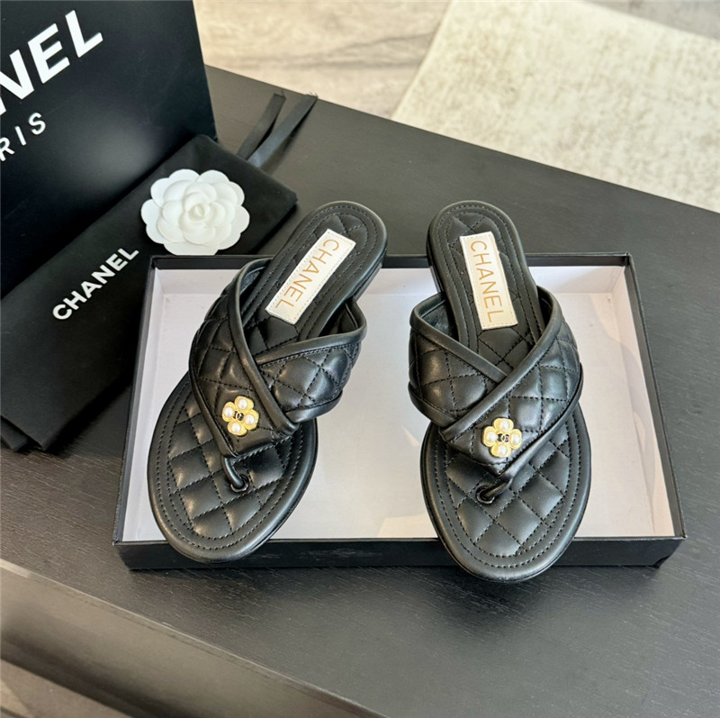 Ch**el tweed black flats flip flop