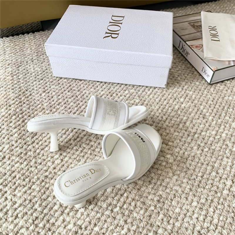 D10r dway heeled slide white