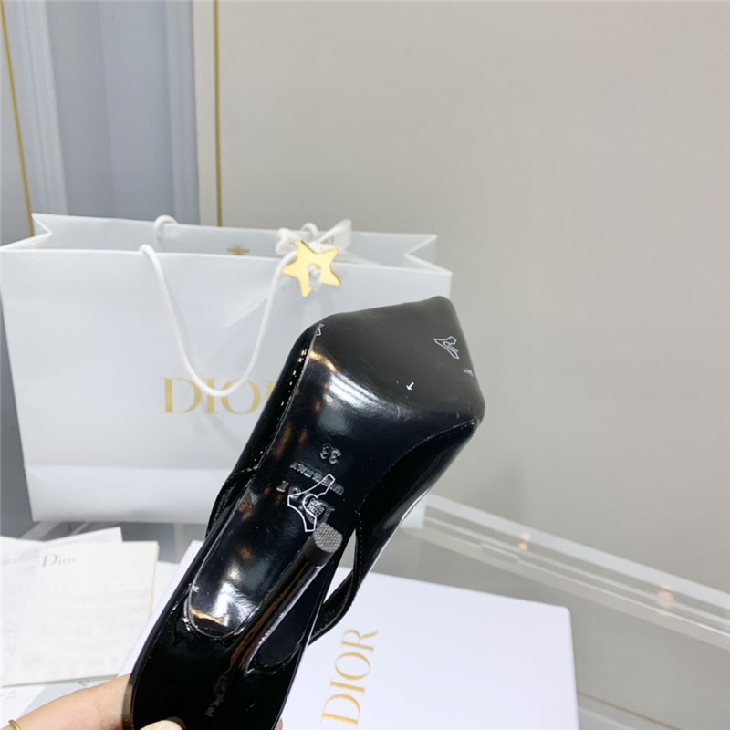 D10r slingback pointed toe pumps black