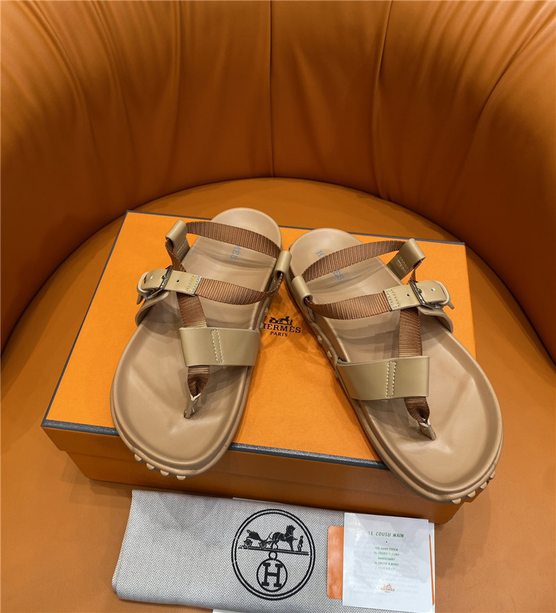H**me5 inboard sandals beige