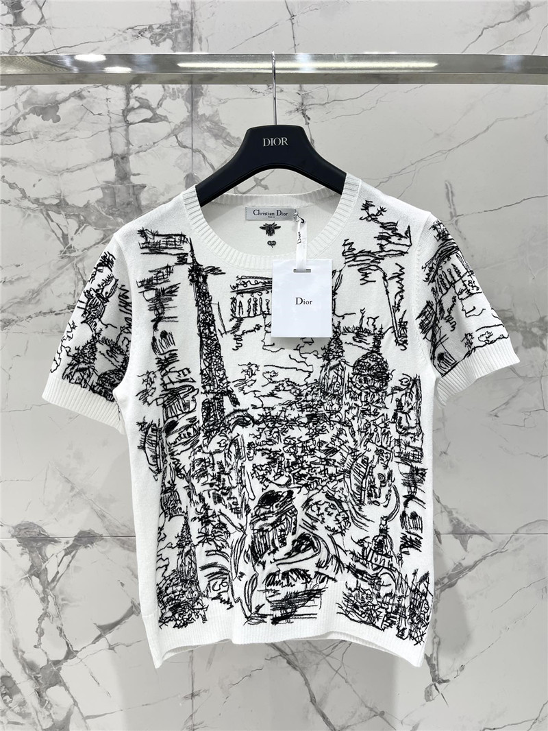 D10r embroidered painting knit t-shirt in white