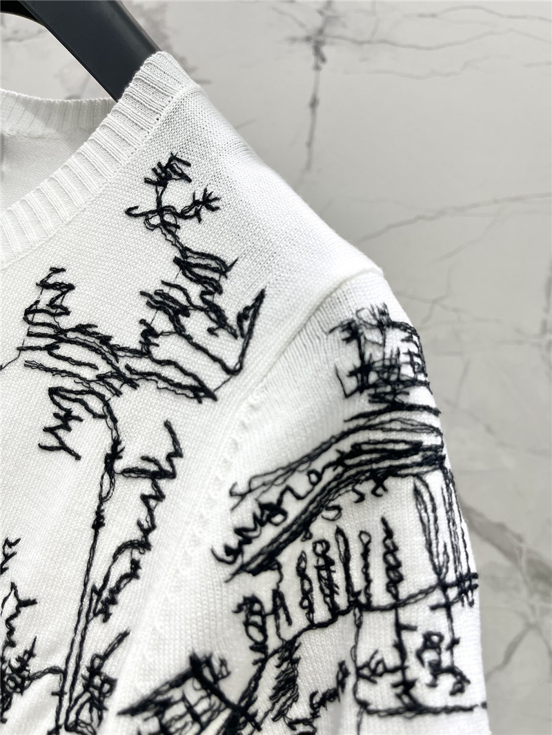 D10r embroidered painting knit t-shirt in white