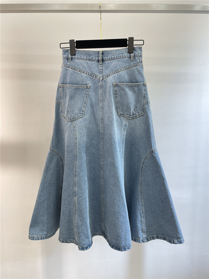 Chloé magnolia hollow embroidered denim skirt replica clothing