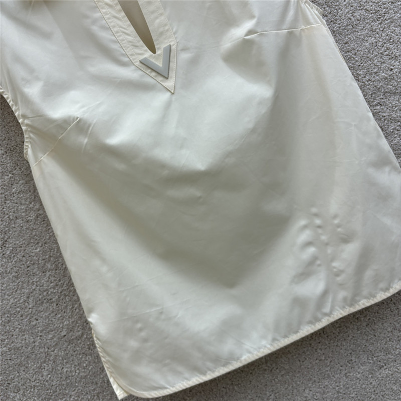 Va1e*ntin0 flying sleeve shirt cheap replica designer clothes