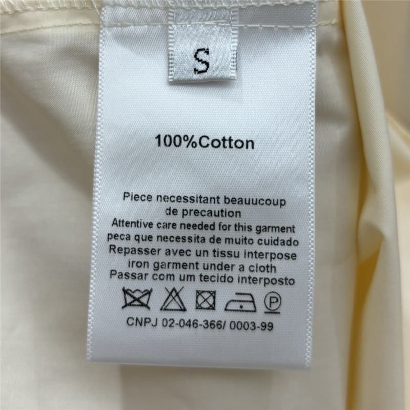 Va1e*ntin0 flying sleeve shirt cheap replica designer clothes