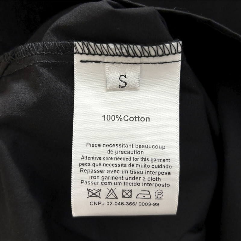 Va1e*ntin0 flying sleeve shirt cheap replica designer clothes