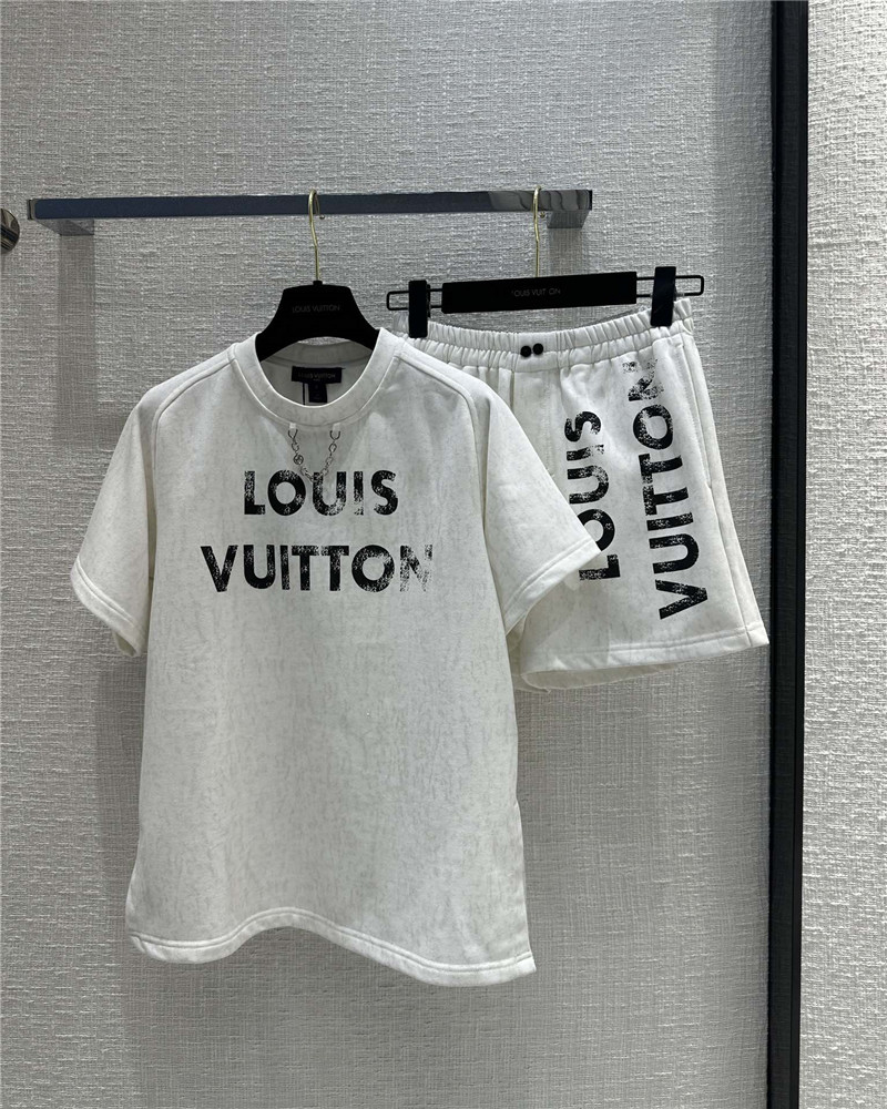 louis vuitton LV distressed printed logo sports suit replica clothes
