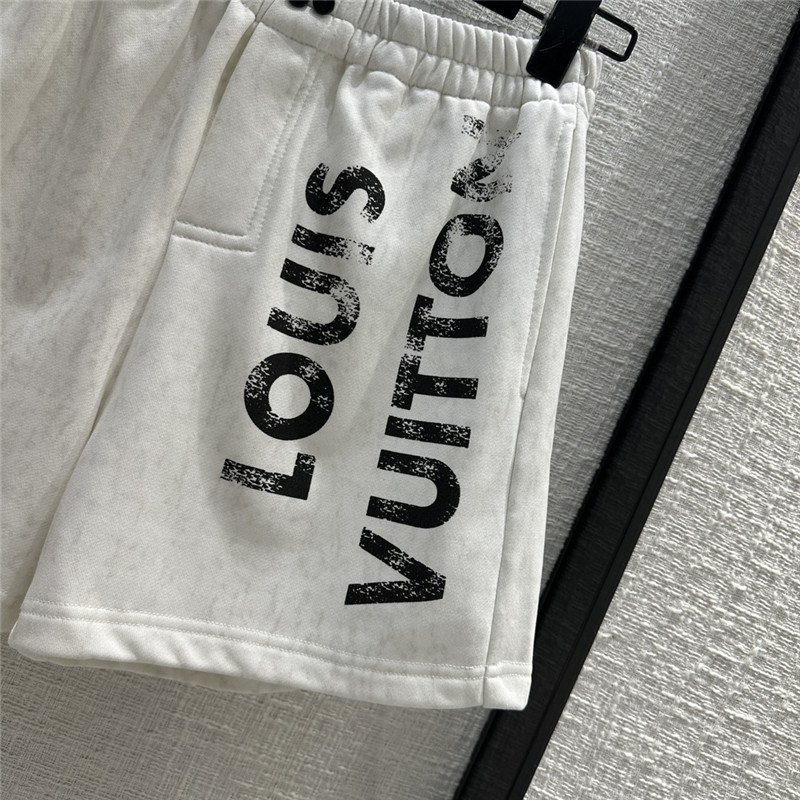 l0vis Vvtt0n lv distressed printed logo sports suit replica clothes