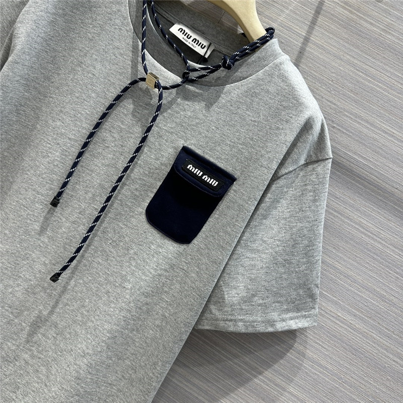 M1um1u necklace design elegant t-shirt replicas clothes